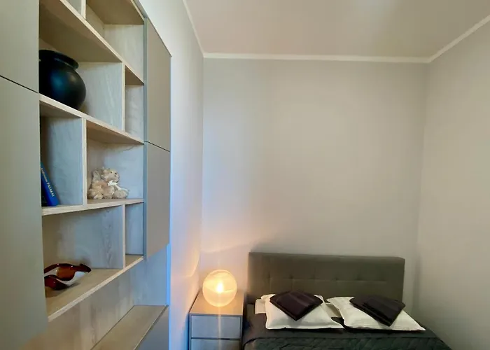 Valentine\'S Apartment